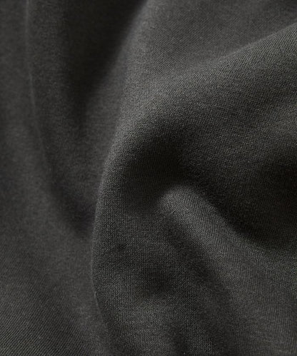 寬鬆版型前印花圓領衛衣 / THE WEEKEND