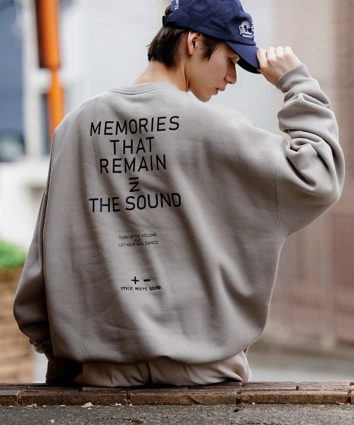 寬鬆版型 單點刺繡 後背印花 下襬抽繩 圓領衛衣