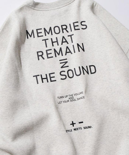 寬鬆版型 單點刺繡 後背印花 下襬抽繩 圓領衛衣