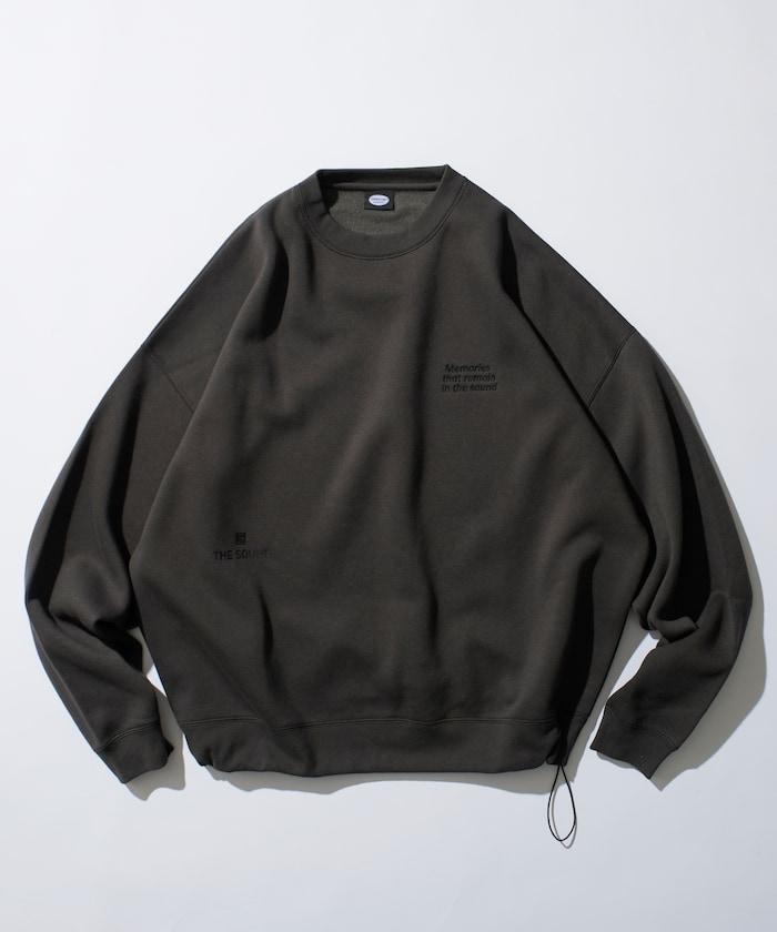 寬鬆版型 單點刺繡 後背印花 下襬抽繩 圓領衛衣