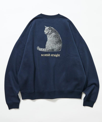 寬鬆版型背面印花圓領衛衣 / Look Back CAT