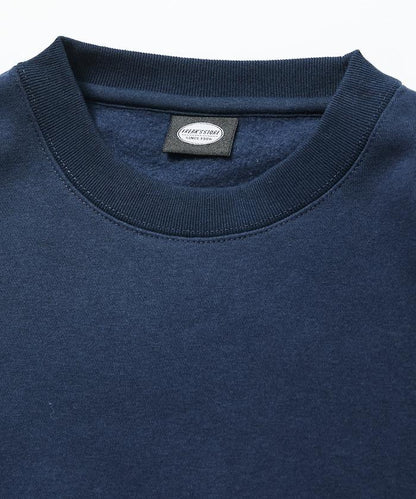 寬鬆版型背部印花圓領衛衣