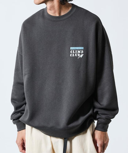 寬鬆版型背部印花圓領衛衣