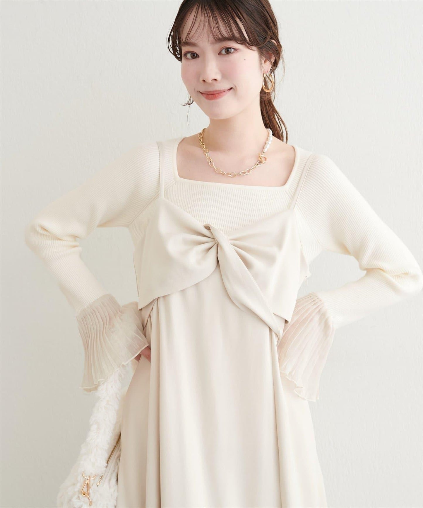 荷葉邊袖針織衫