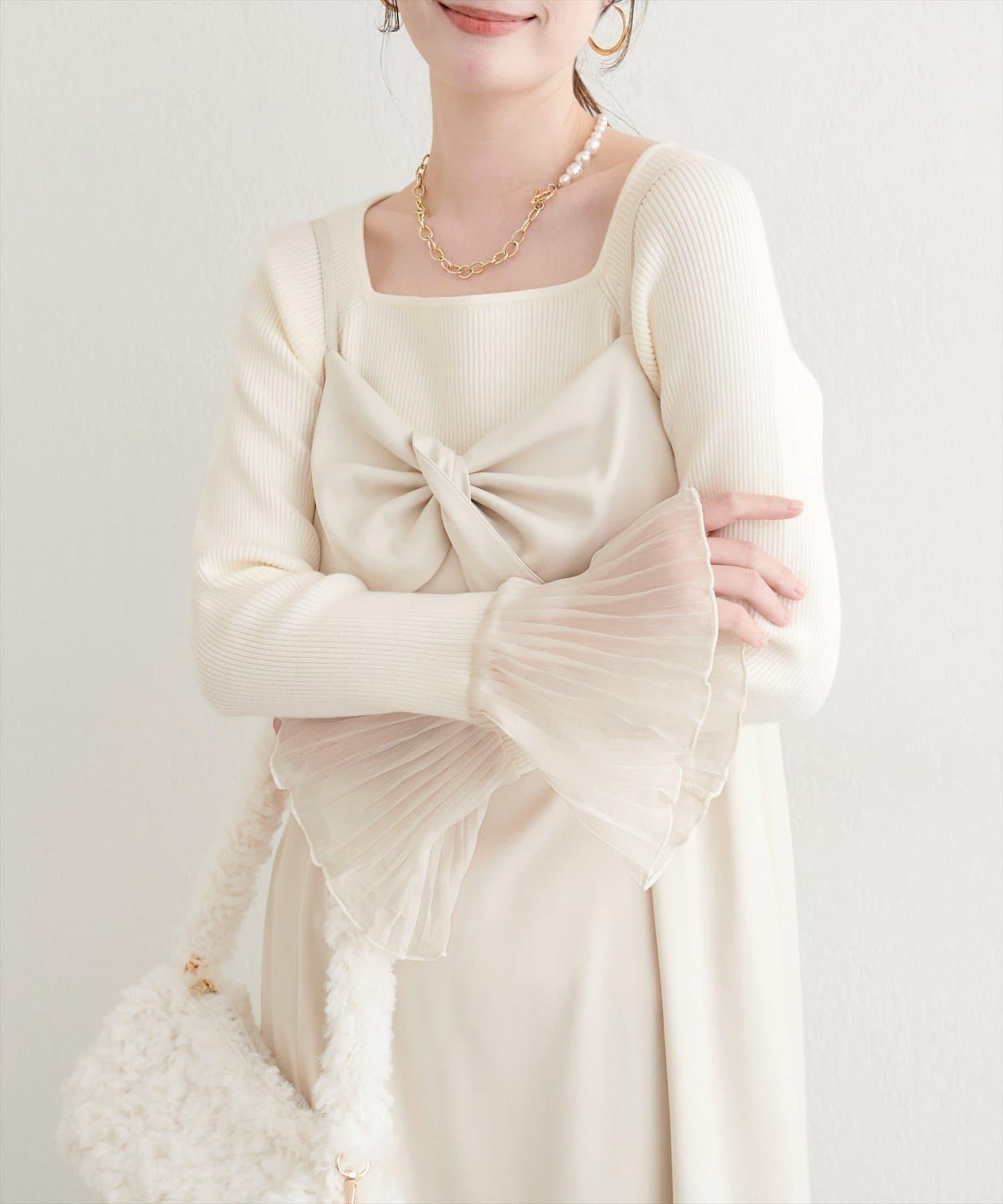 荷葉邊袖針織衫