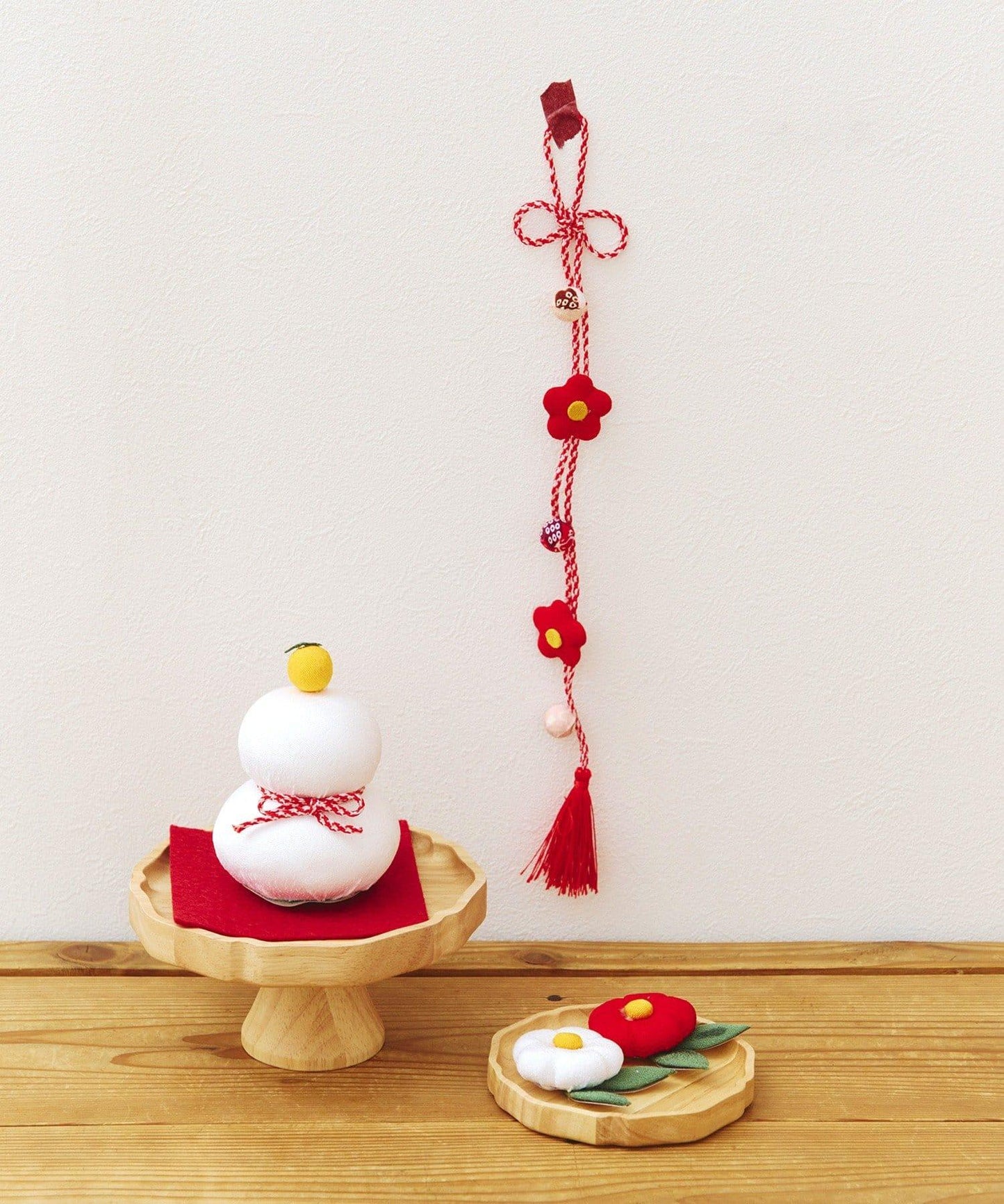 ちりめんの椿飾りセット/正月のお飾り