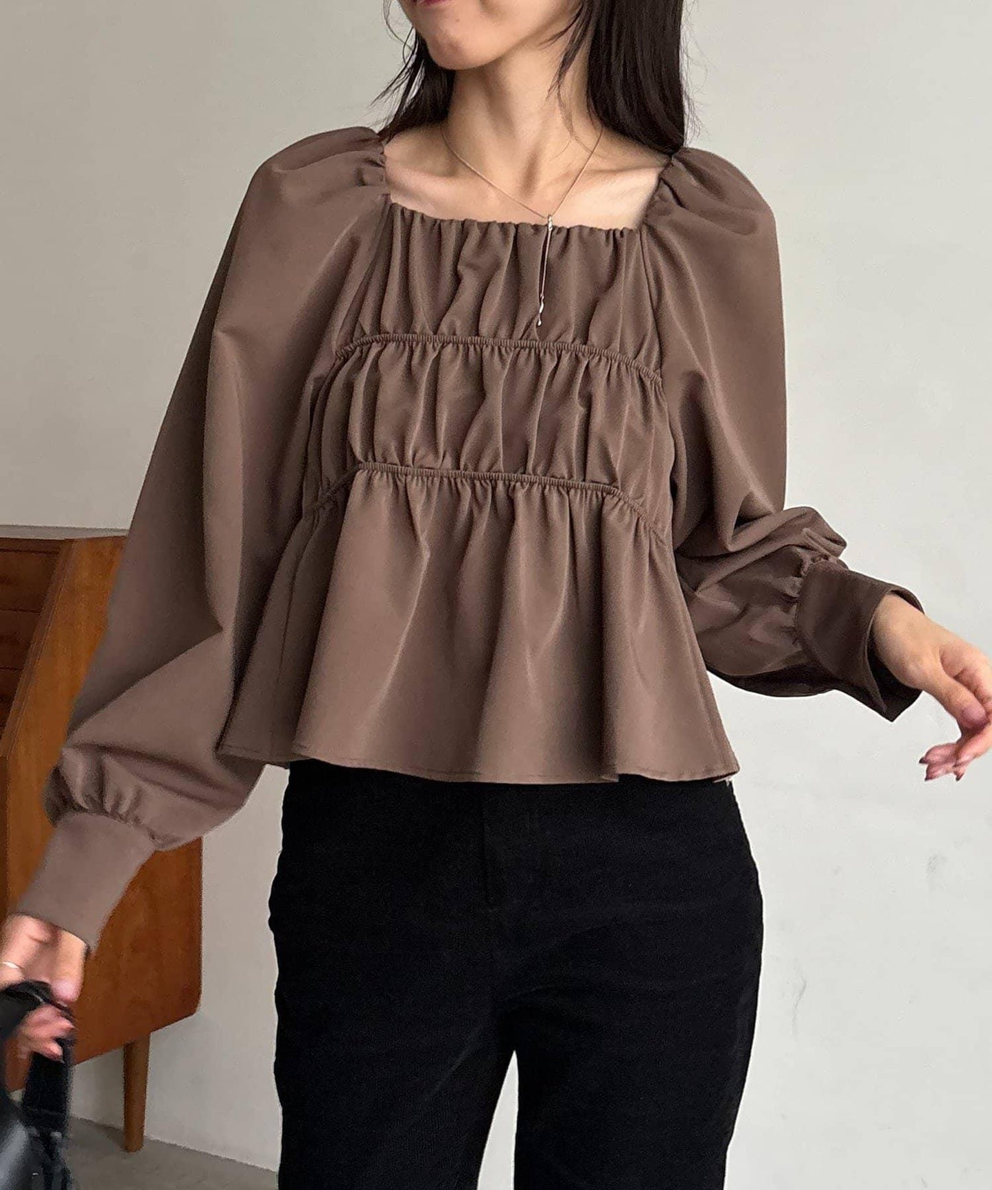 【前後兩穿設計】方領泡泡袖襯衫