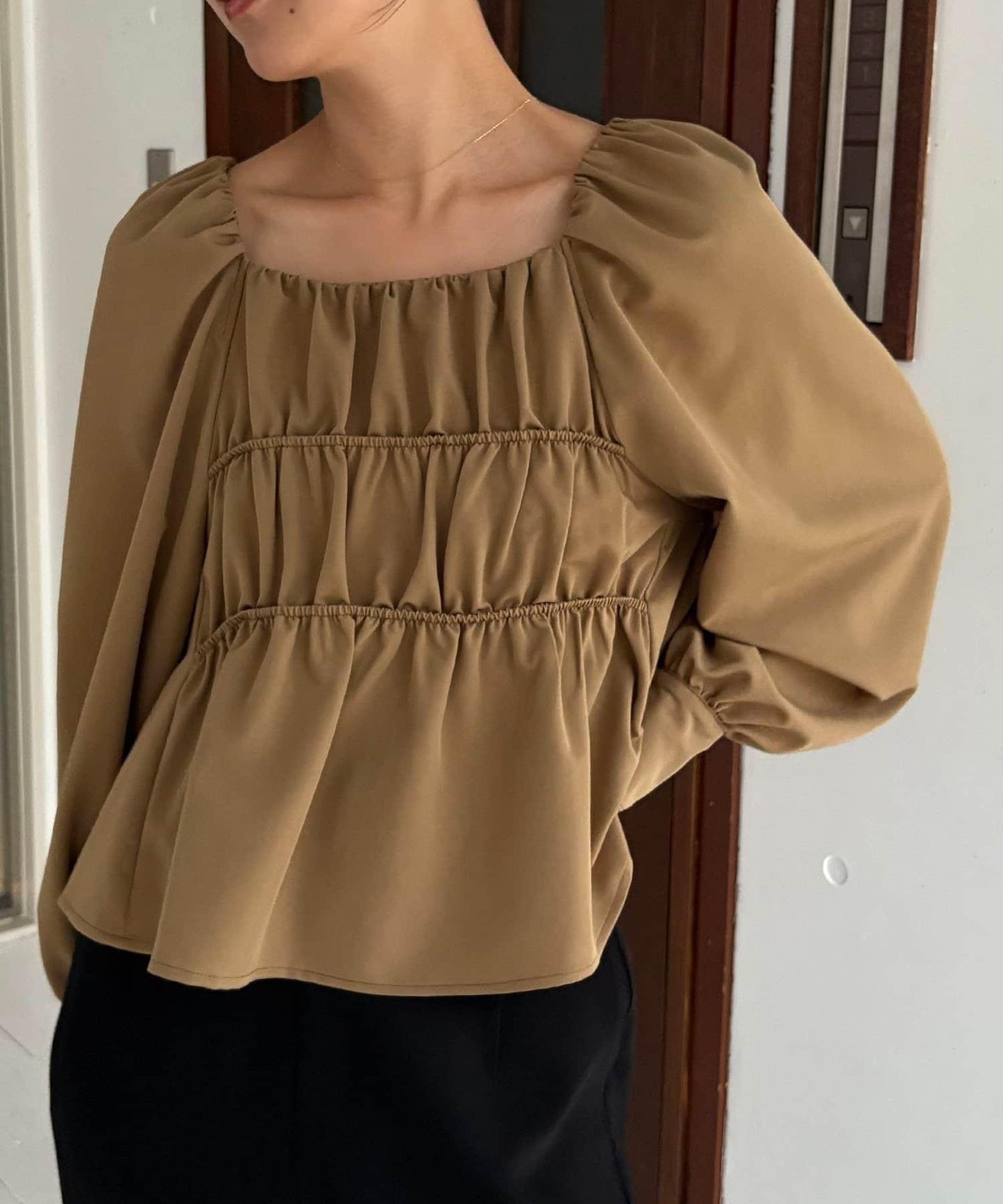 【前後兩穿設計】方領泡泡袖襯衫