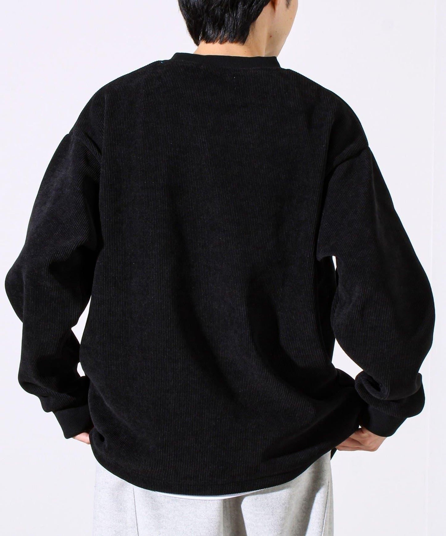 【經典法蘭絨系列】絨面粘合套頭衫