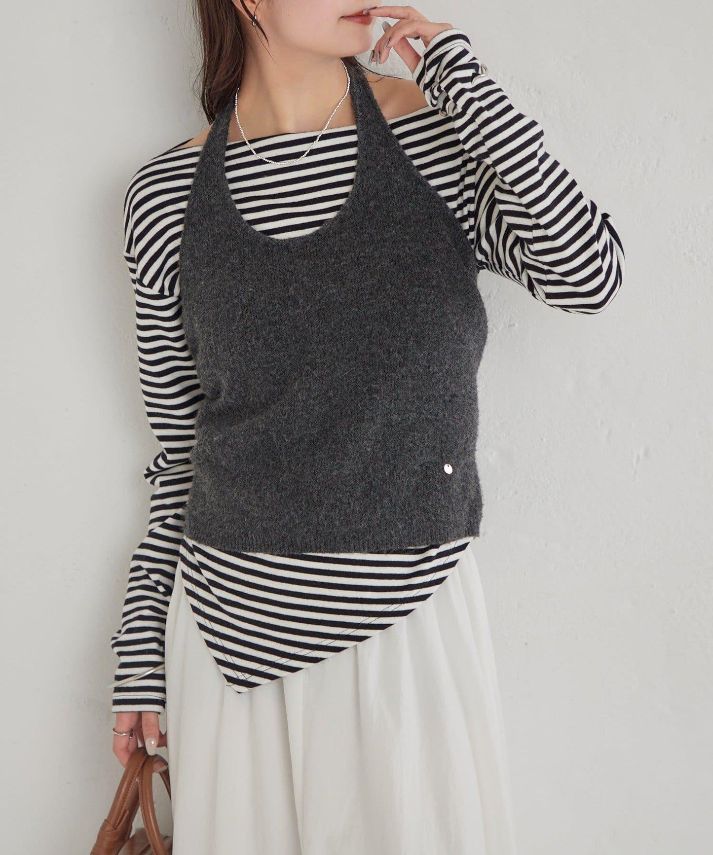 掛脖短款背心套裝長袖T恤