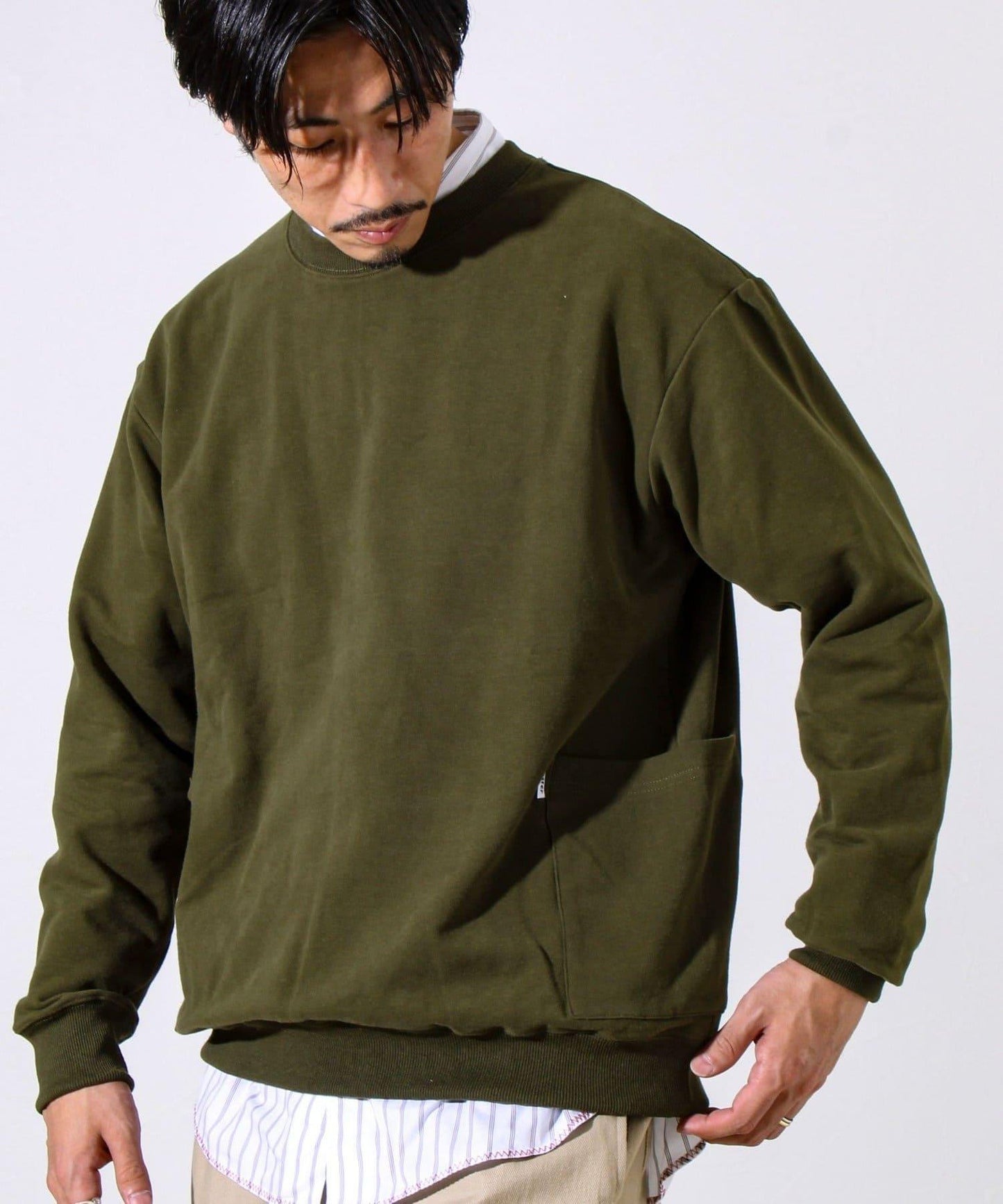 【細節彰顯不同】後背縫線側袋衛衣