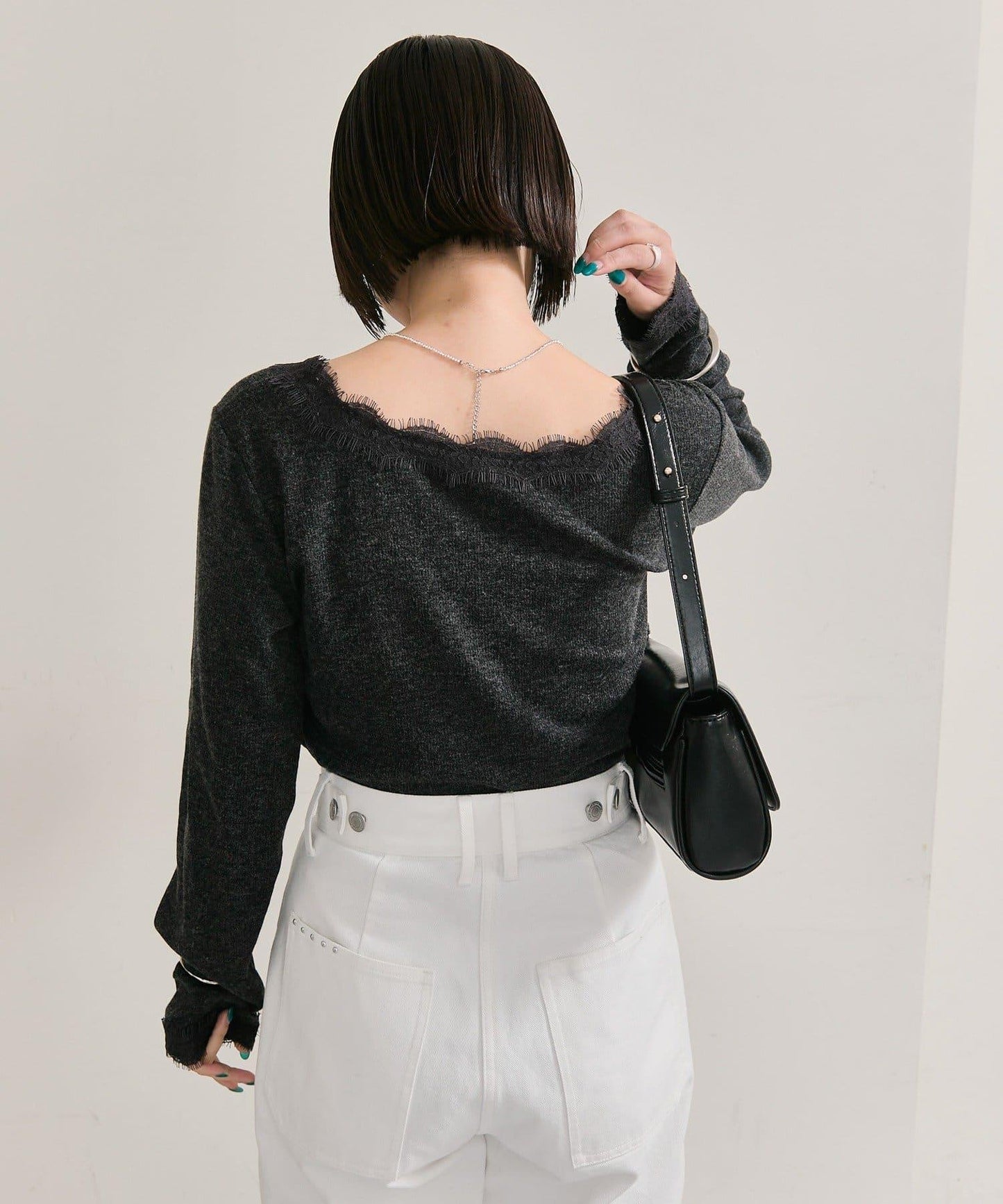 方領蕾絲長袖T恤