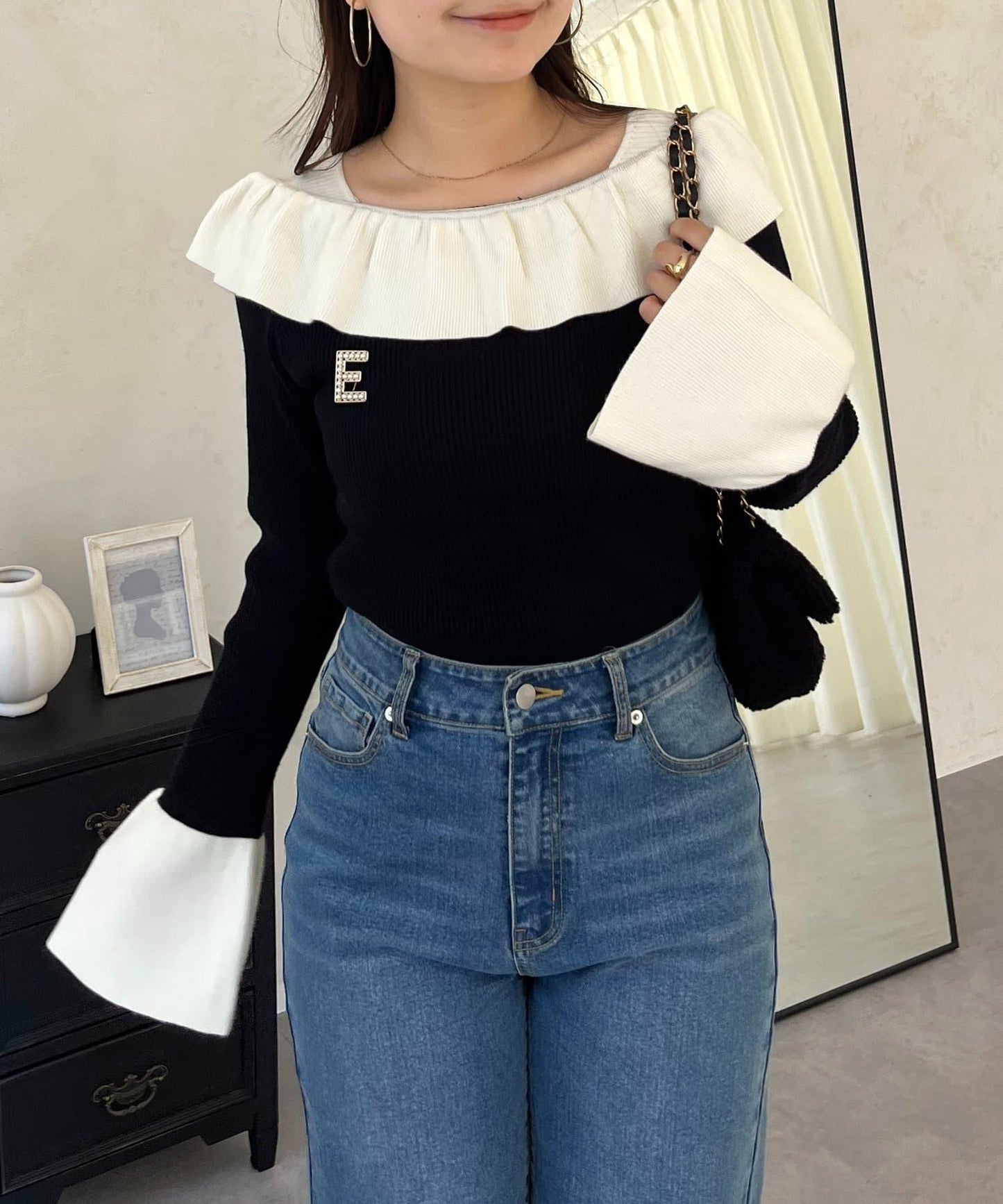 一字肩荷葉邊針織衫