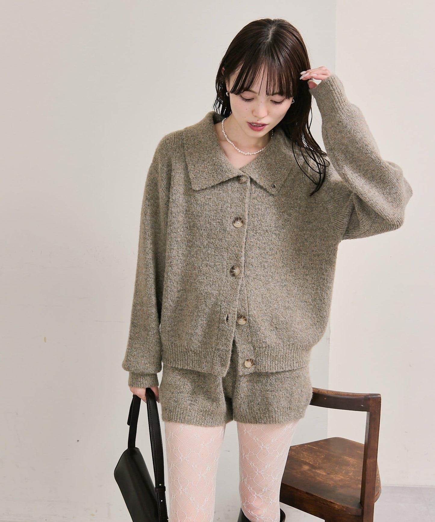 帶領片針織開衫