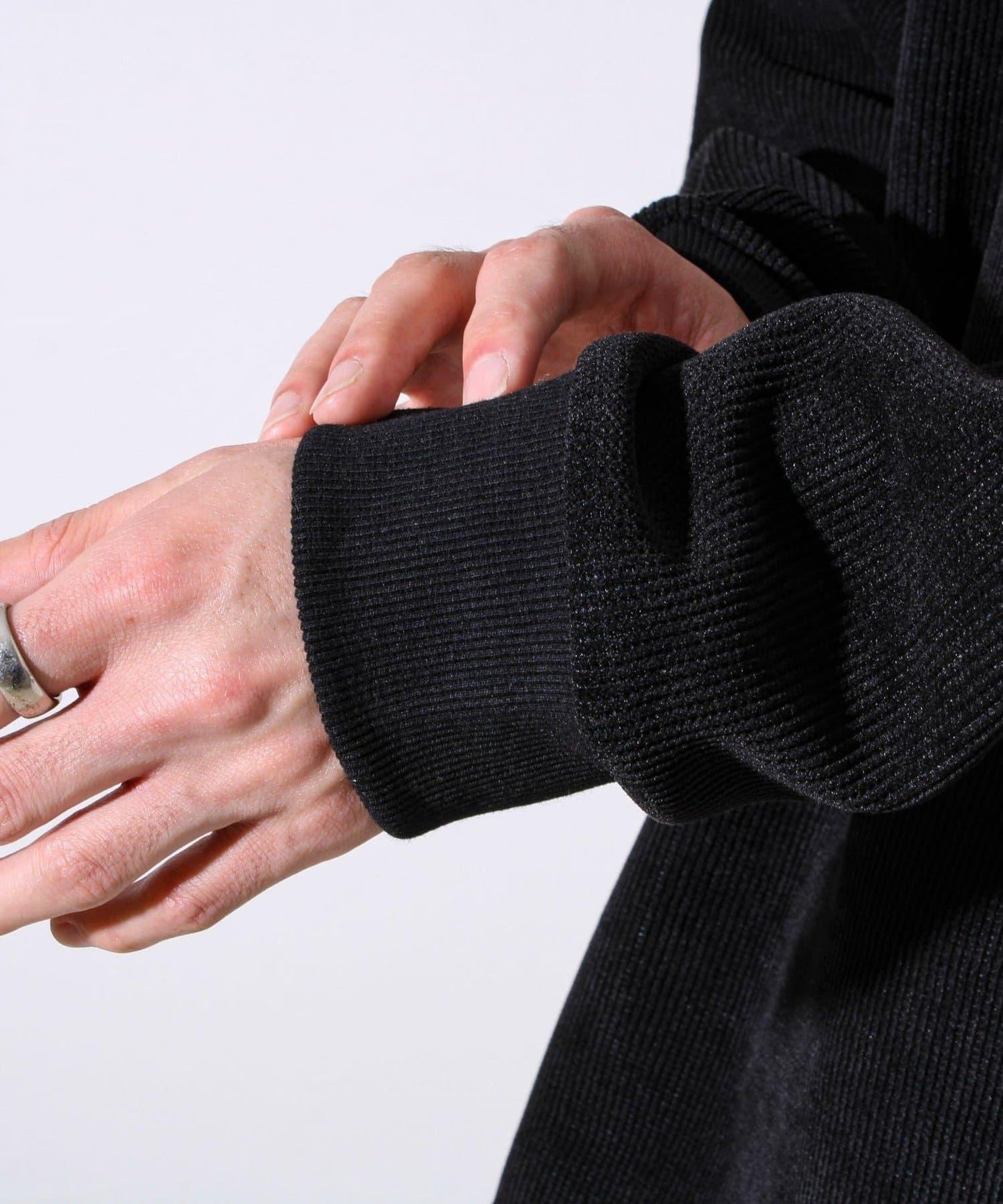 【經典法蘭絨系列】絨面粘合套頭衫