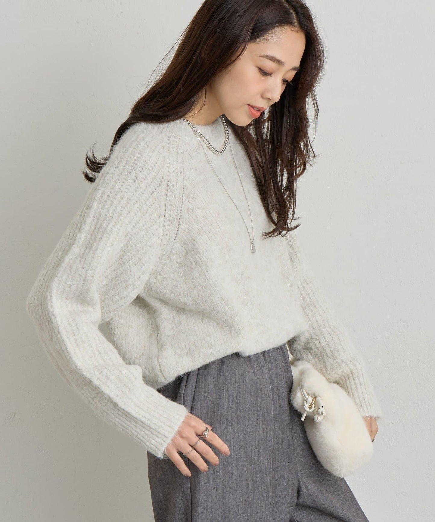 《ふんわり暖か》羊駝絨感插肩袖針織衫