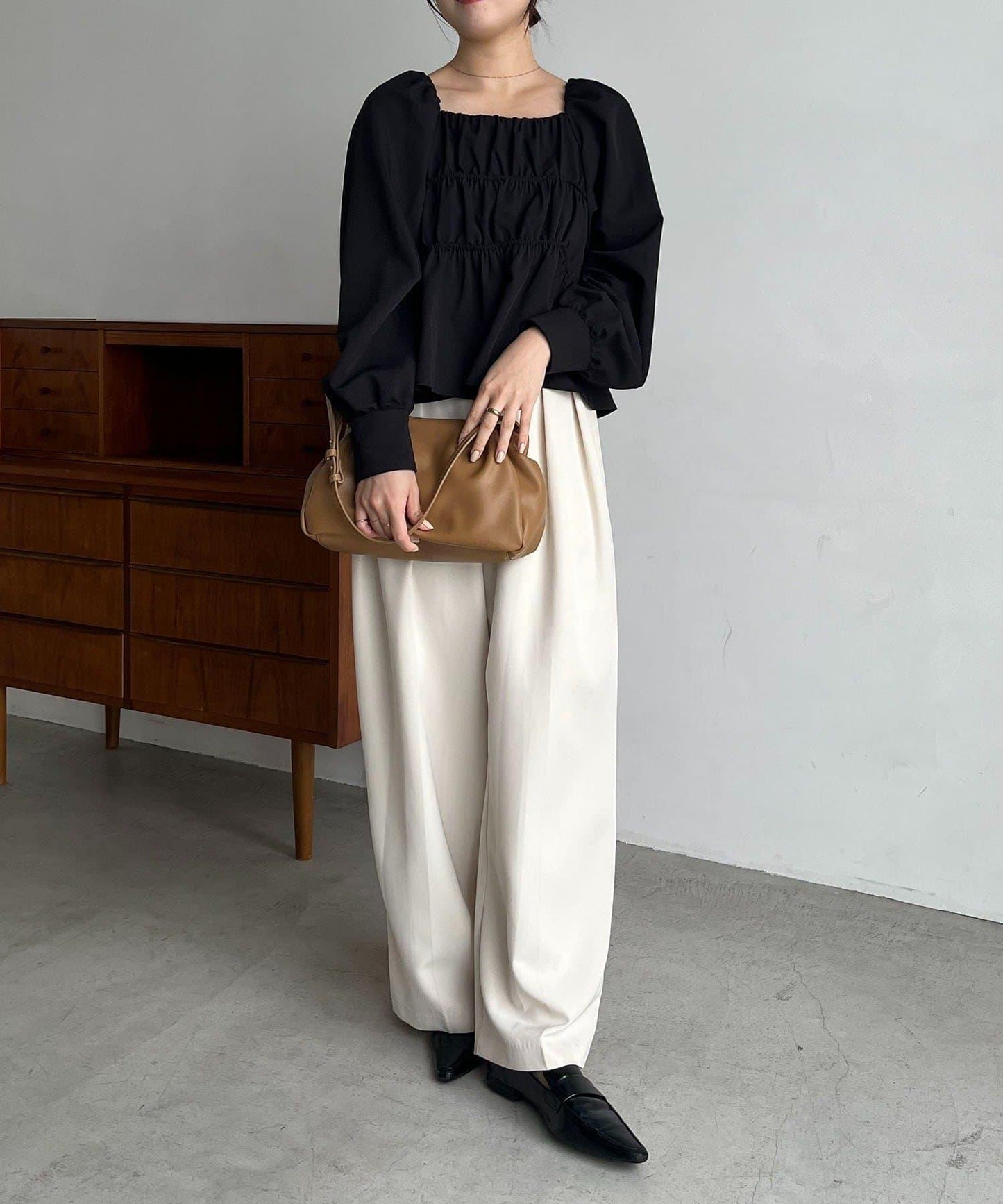 【前後兩穿設計】方領泡泡袖襯衫