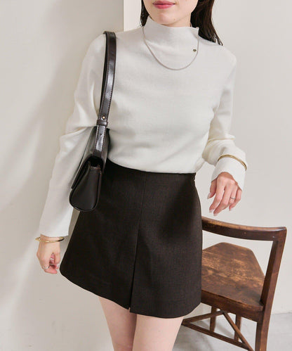 帶飾牌高領針織衫