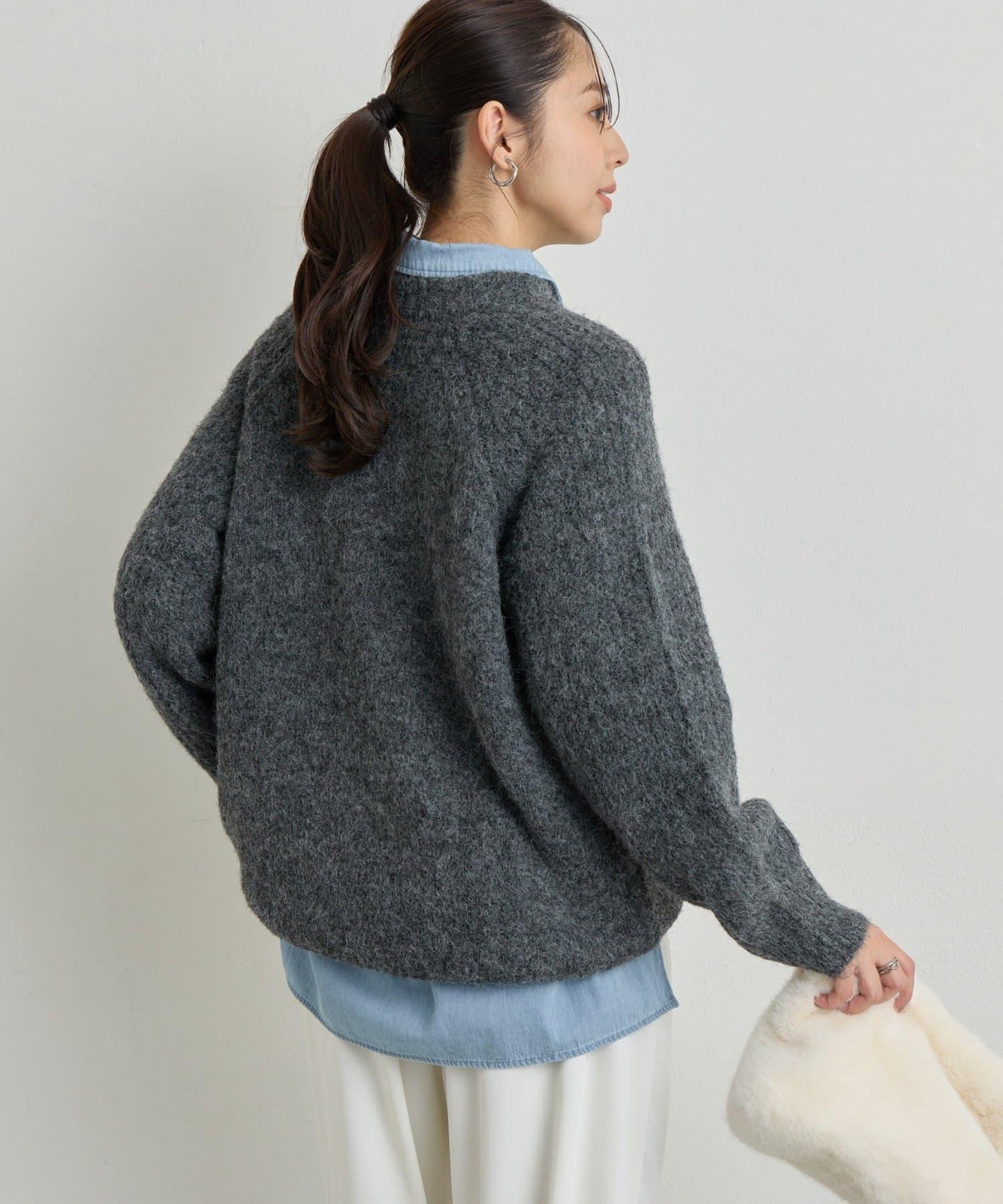 《ふんわり暖か》羊駝絨感插肩袖針織衫