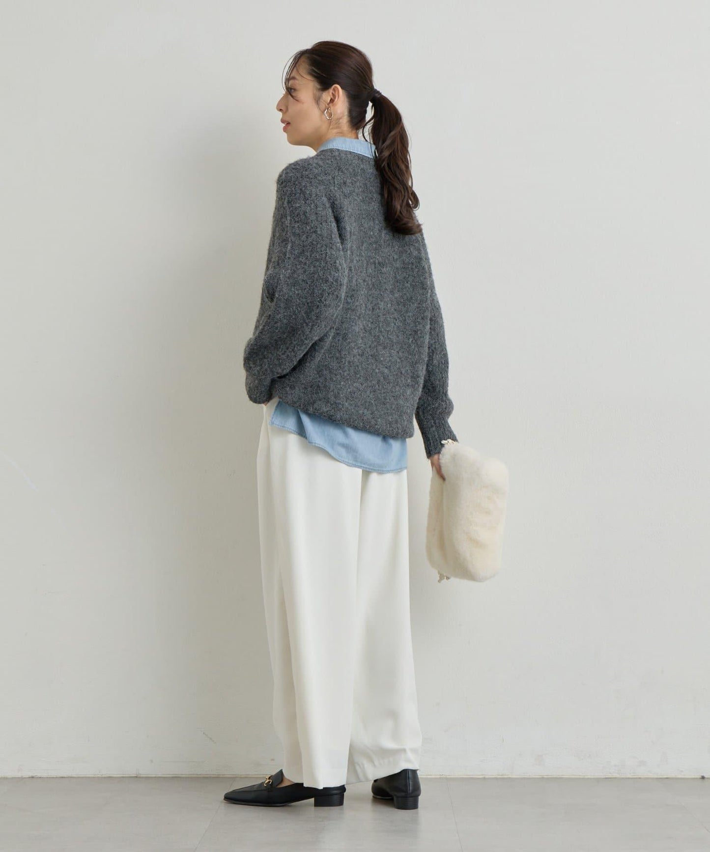 《ふんわり暖か》羊駝絨感插肩袖針織衫