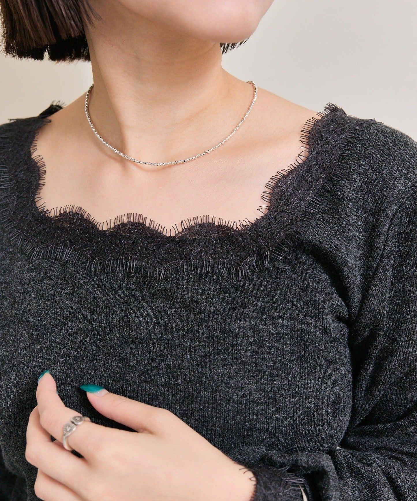 方領蕾絲長袖T恤