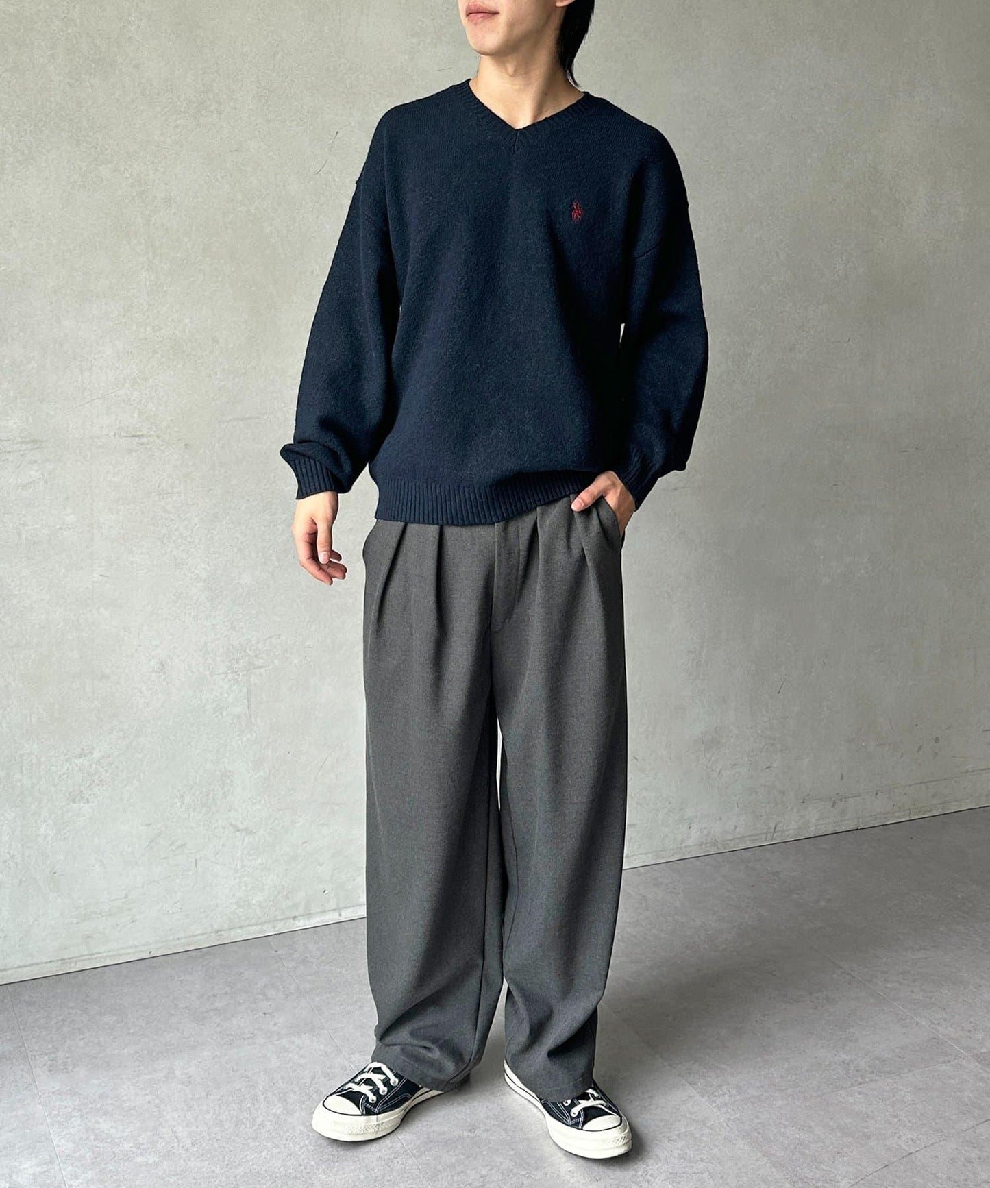 【U.S. POLO ASSN. 】V領針織套頭衫