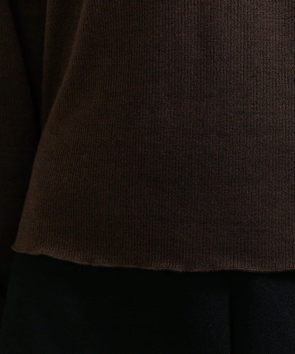 方領蕾絲長袖T恤