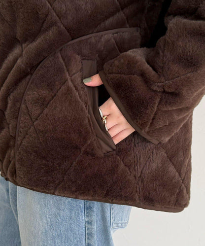 毛絨絎縫拉鍊大衣