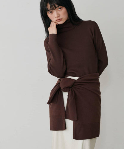 LARUTA標誌刺繡羅紋高領衫