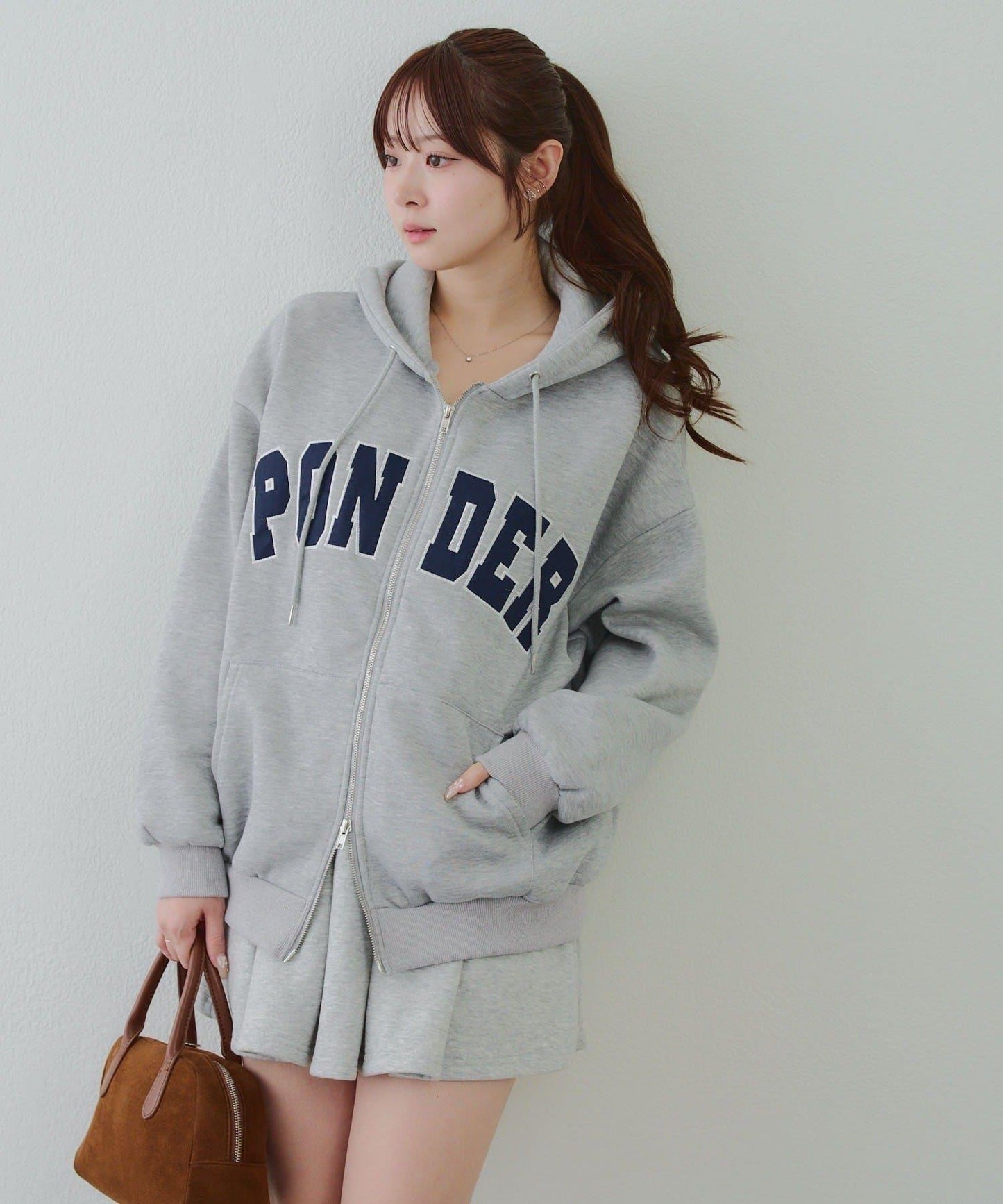 大LOGO拉鍊連帽衛衣