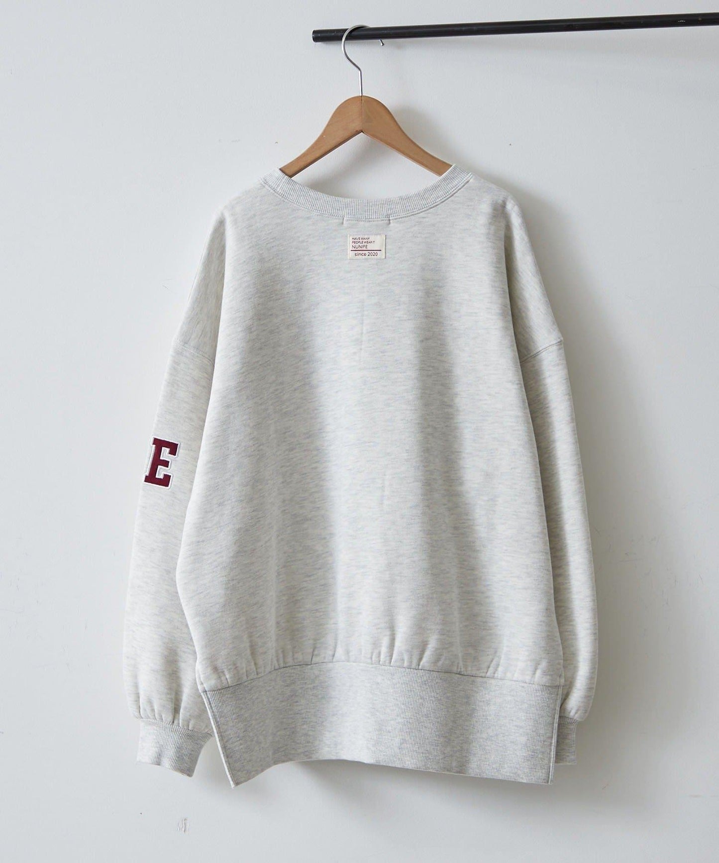 【NUNIFE】開叉加絨衛衣