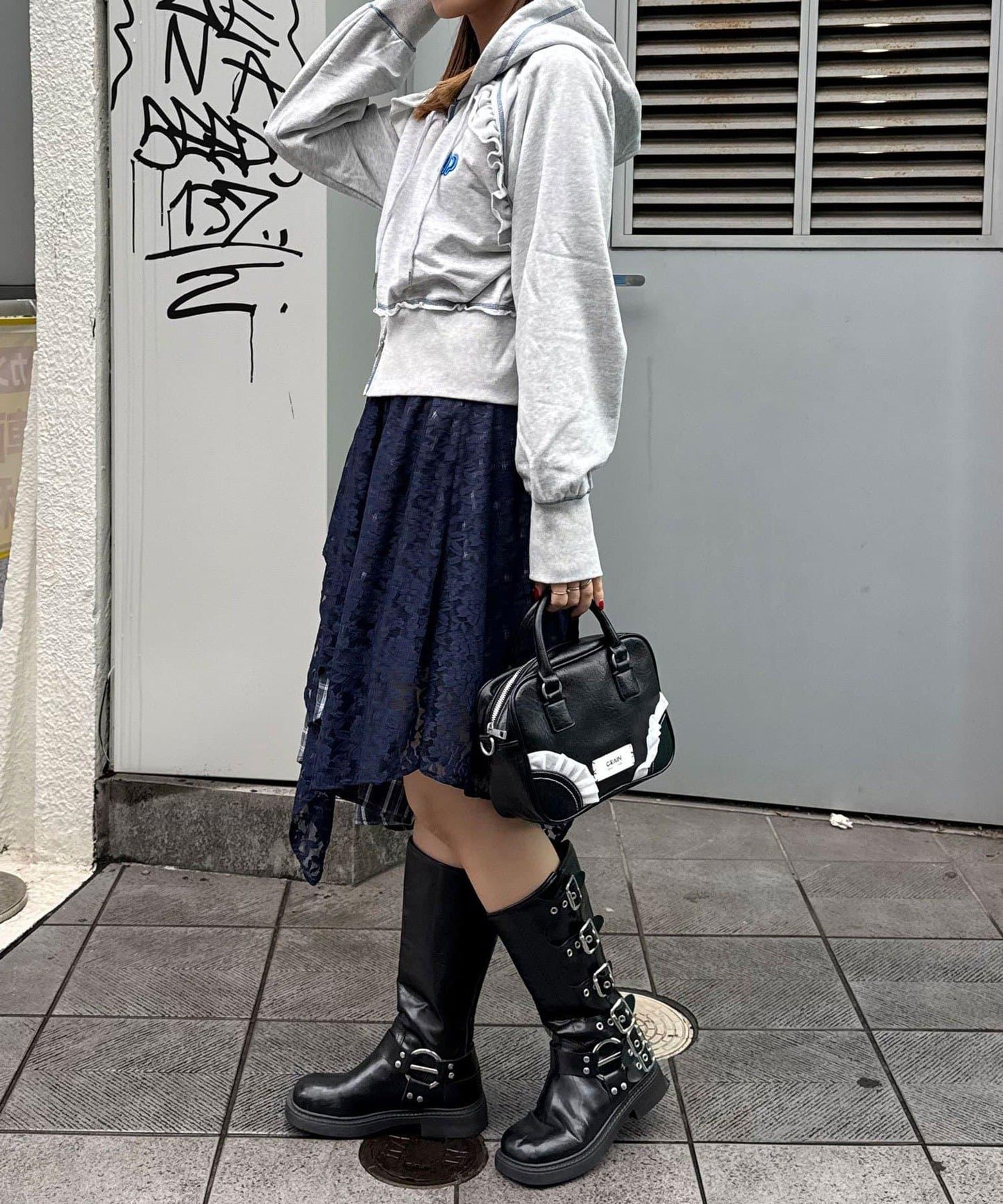 蕾絲拼接格紋不規則中長裙