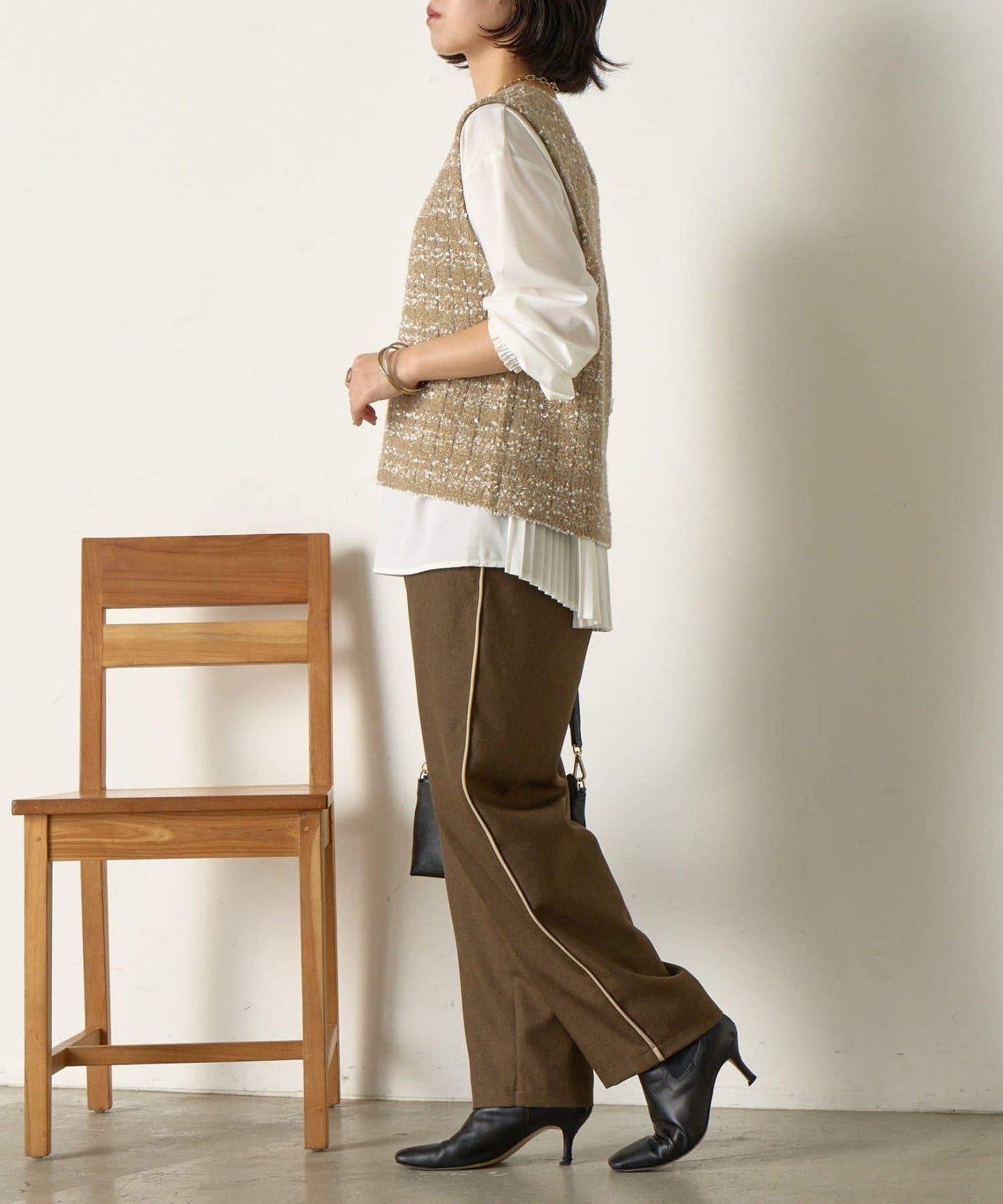 推文風格馬甲套裝襯衫