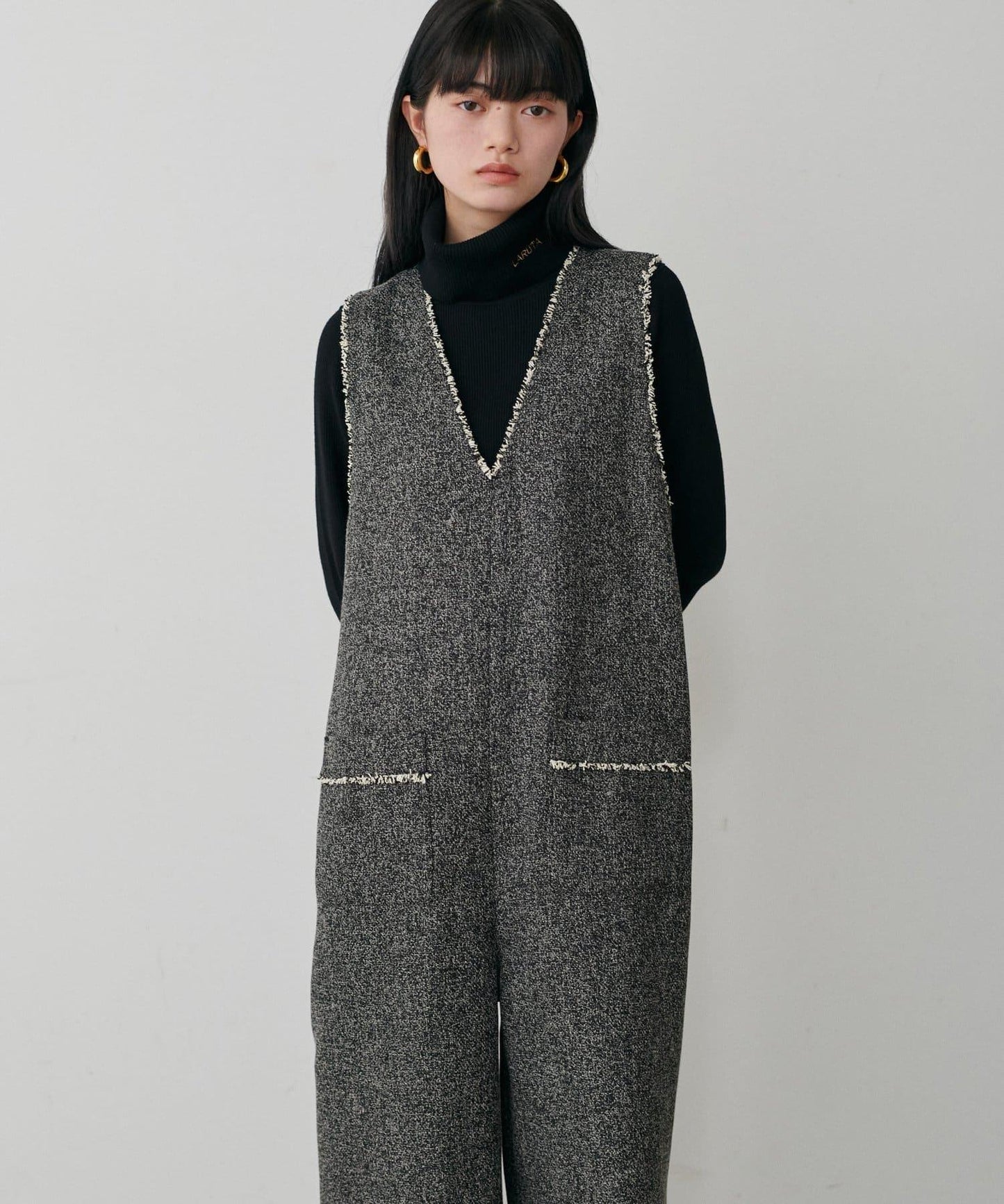 LARUTA標誌刺繡羅紋高領衫