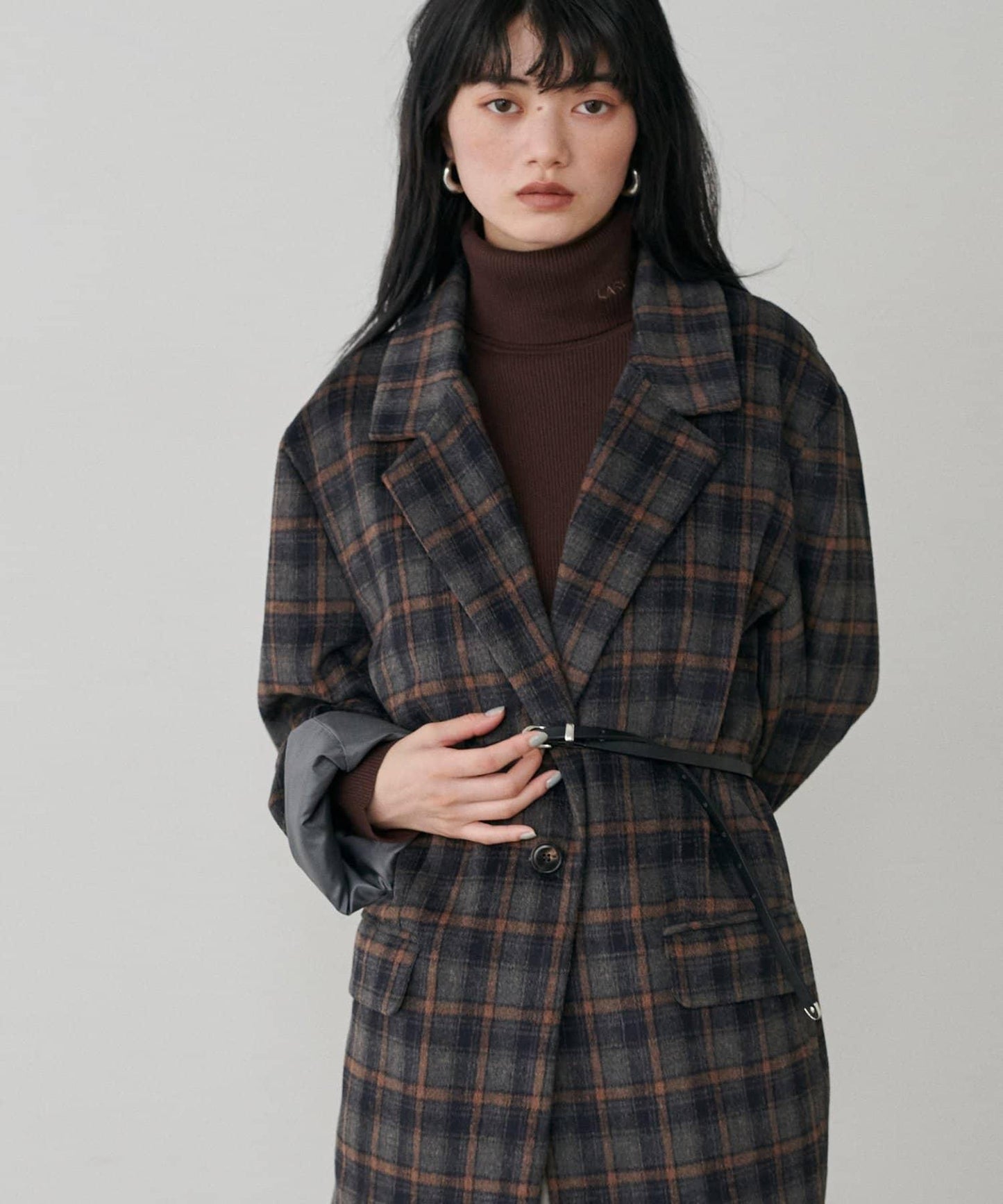 LARUTA標誌刺繡羅紋高領衫