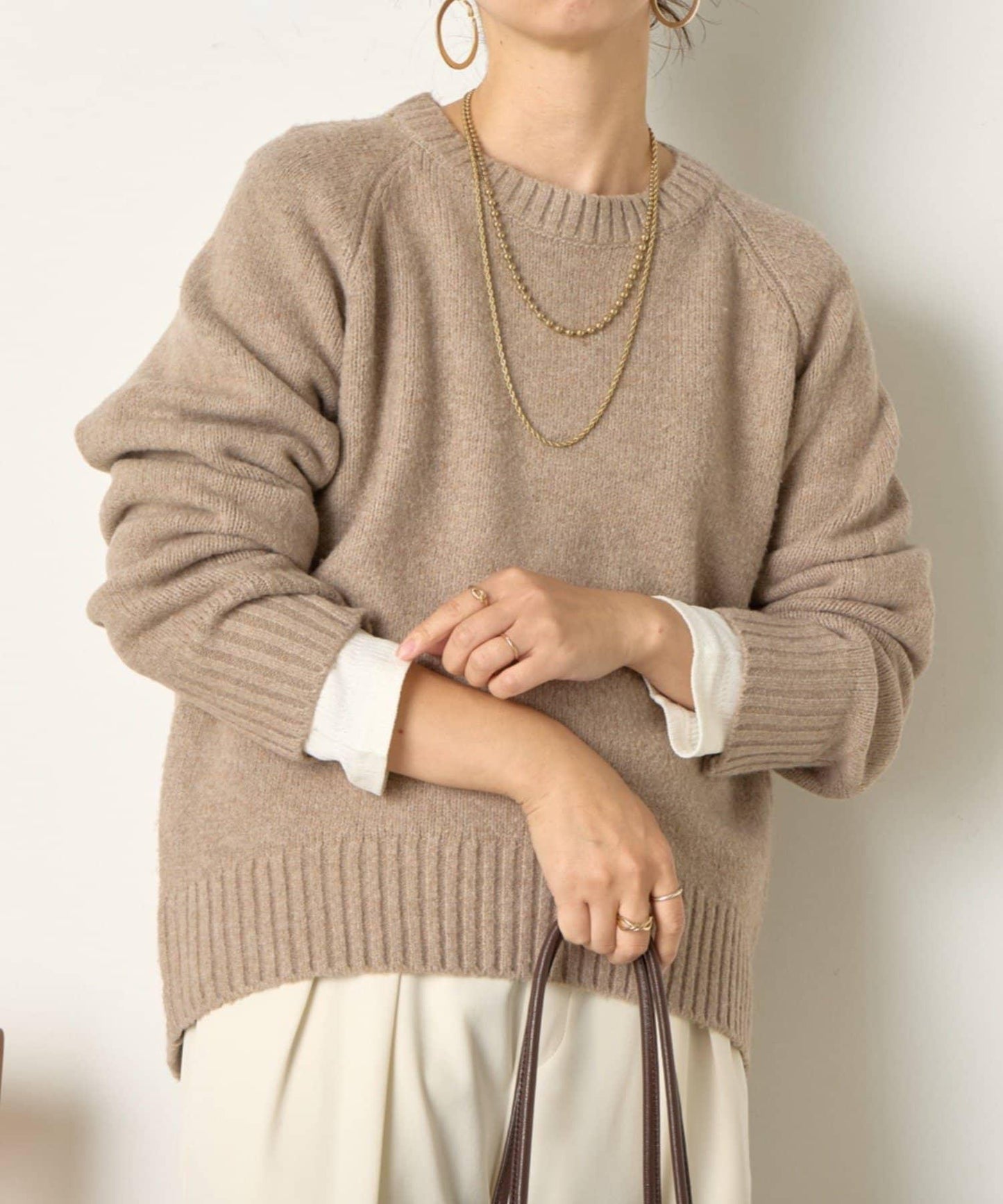 羊毛感圓領針織衫