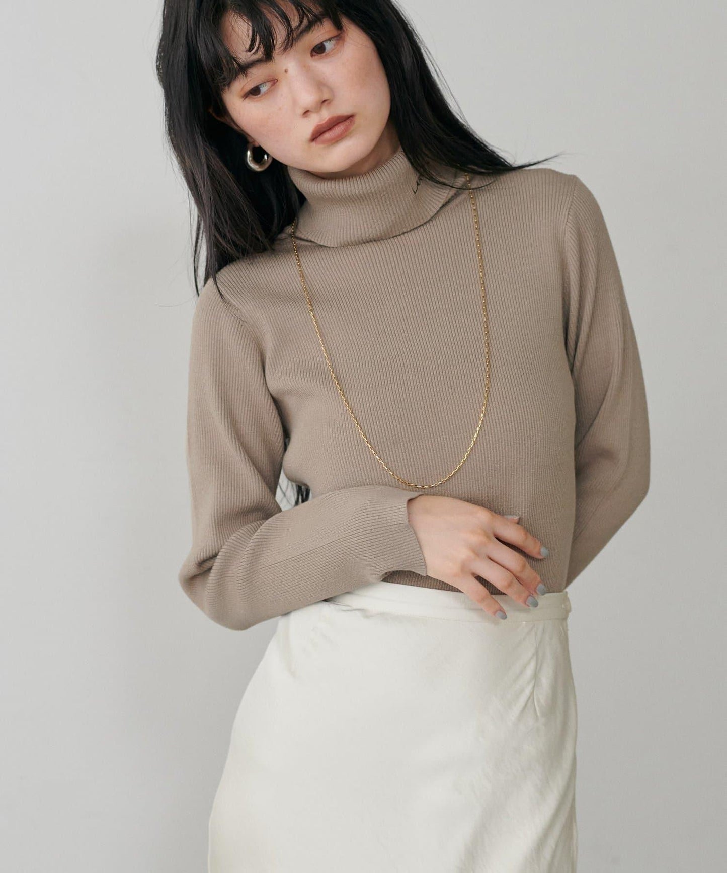 LARUTA標誌刺繡羅紋高領衫