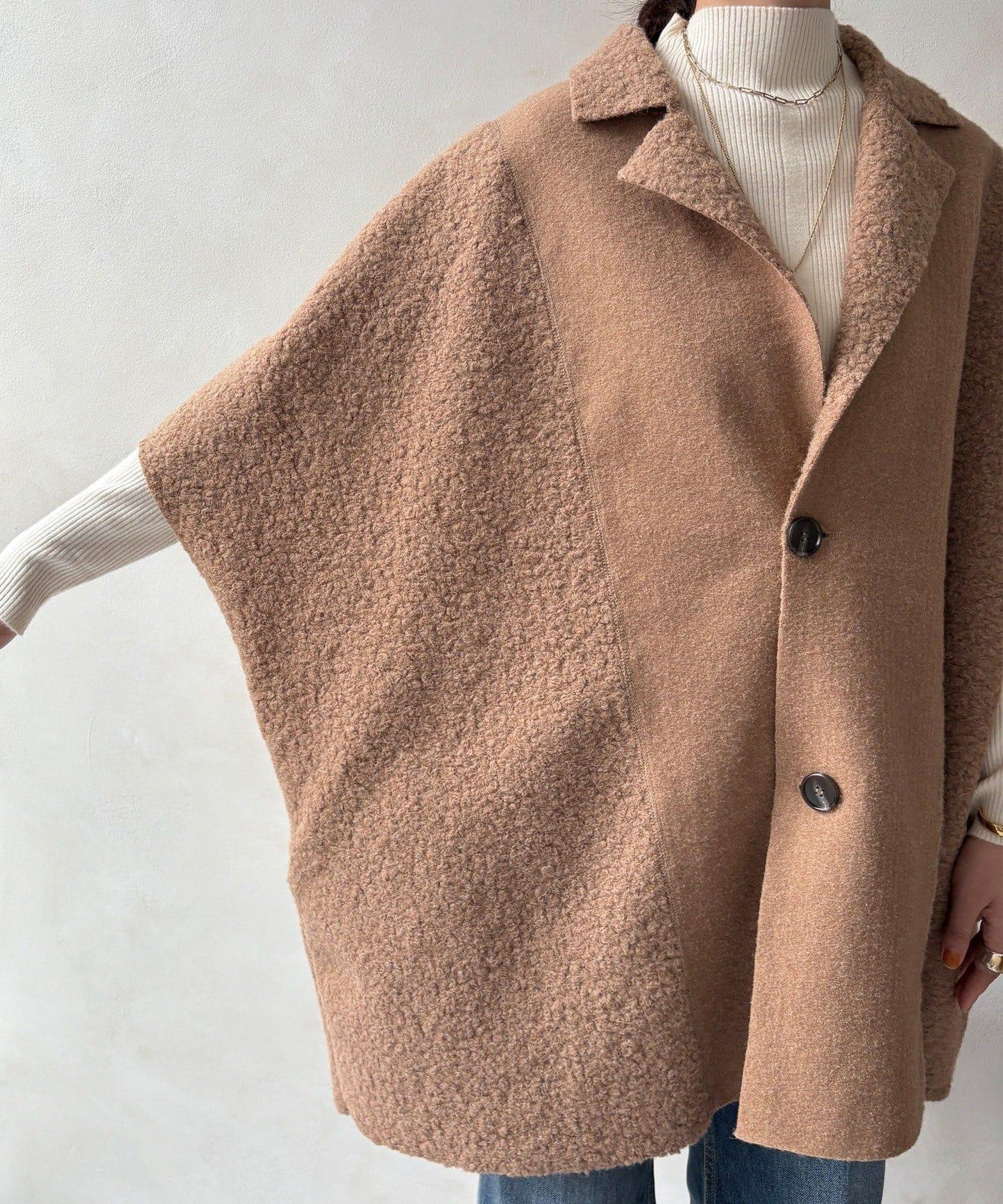 可雙面穿羊羔絨拉鍊斗篷大衣