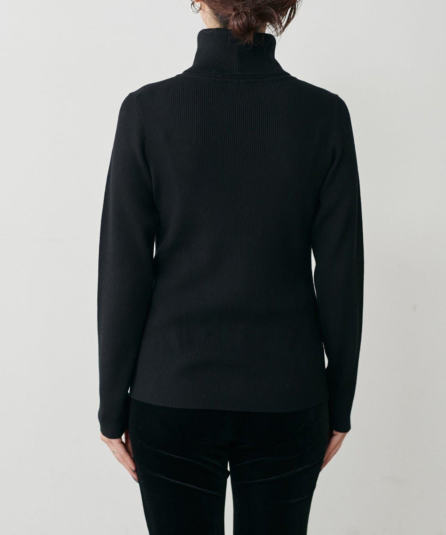 LARUTA標誌刺繡羅紋高領衫