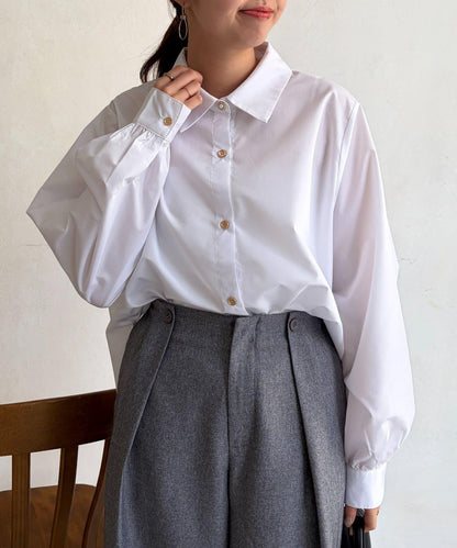 珠飾紐扣襯衫