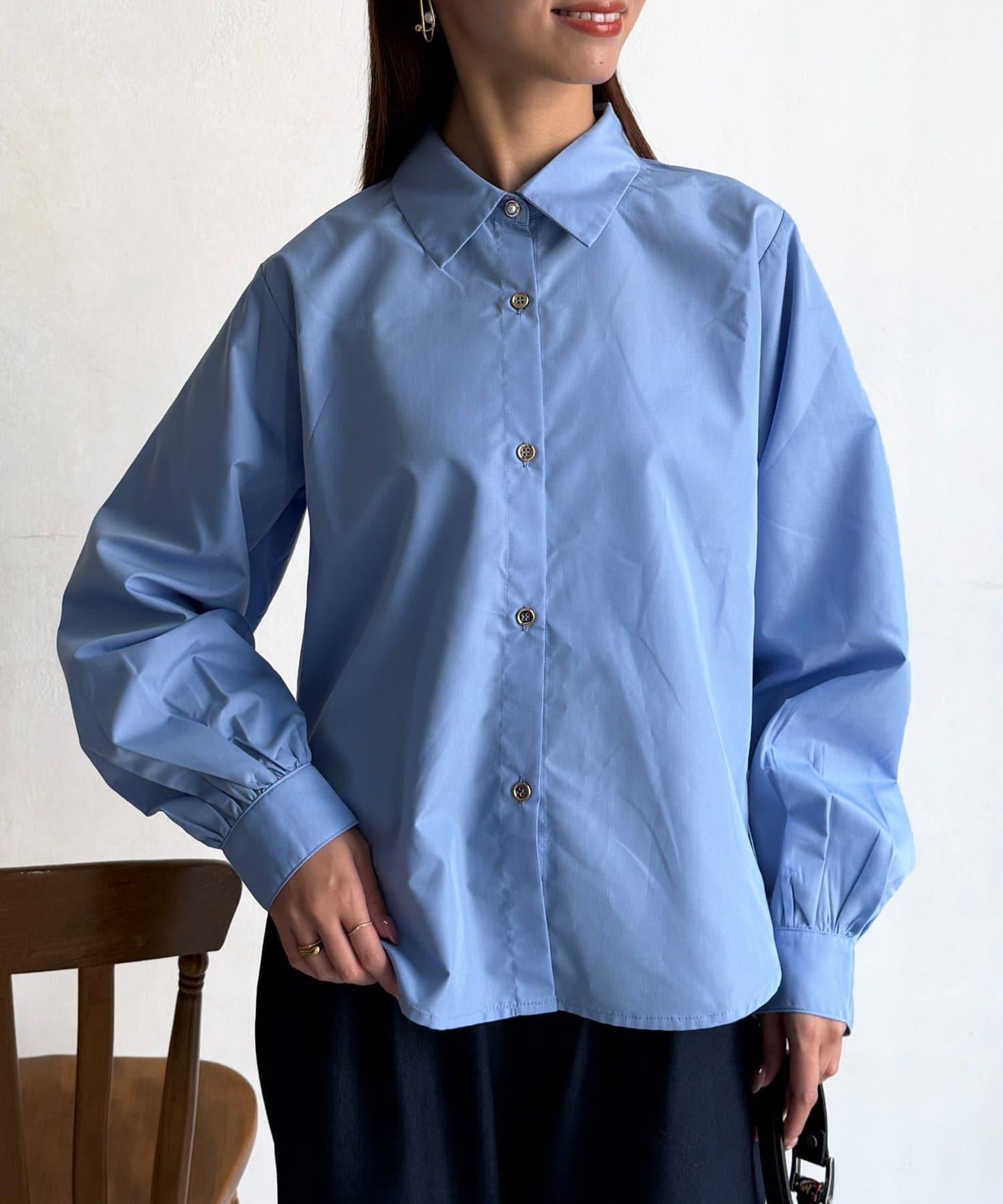 珠飾紐扣襯衫