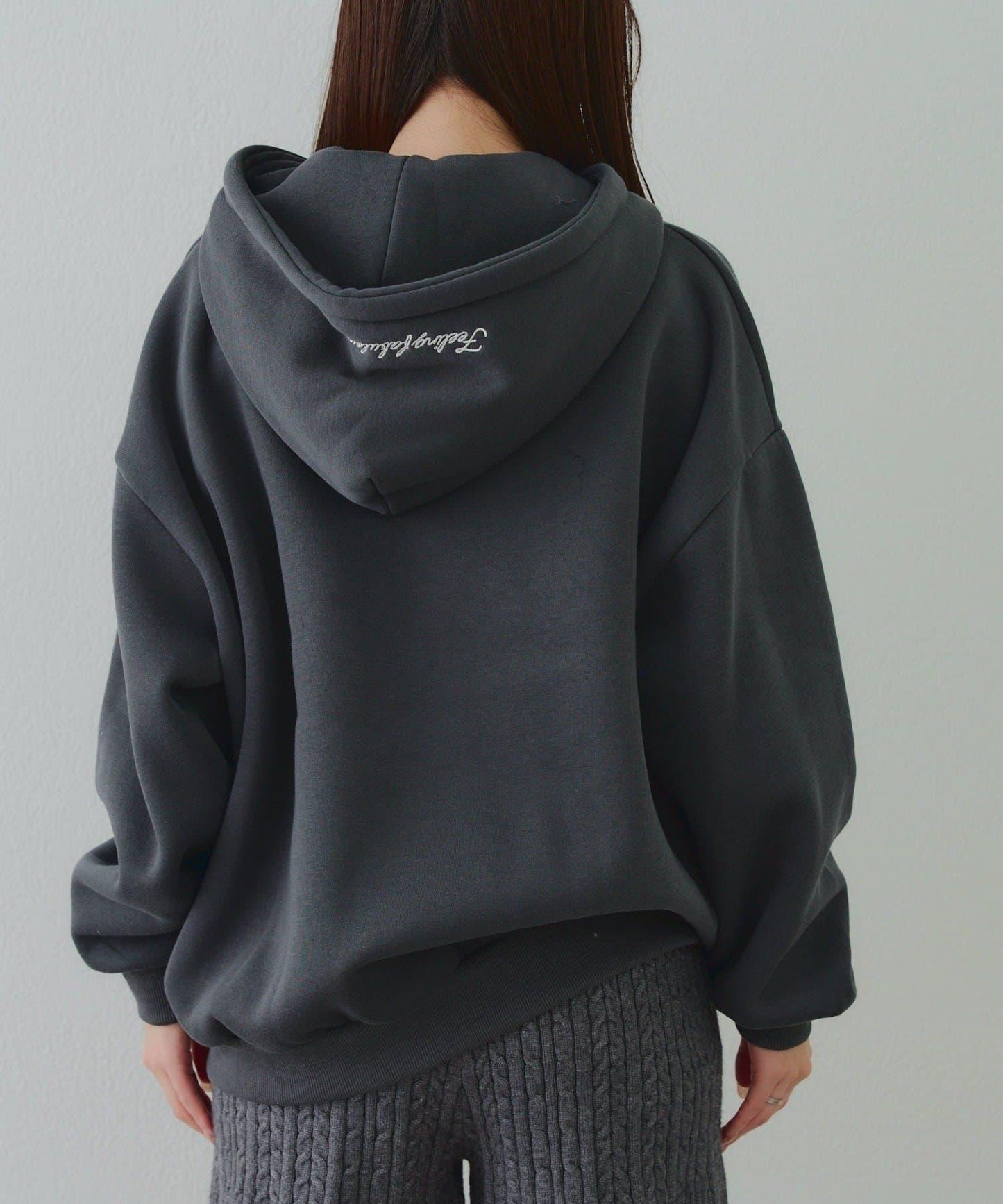 大LOGO拉鍊連帽衛衣