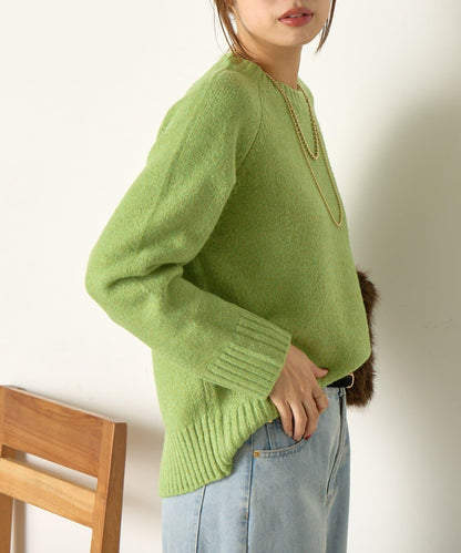 羊毛感圓領針織衫