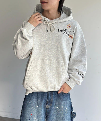 塗鴉刺繡連帽衛衣