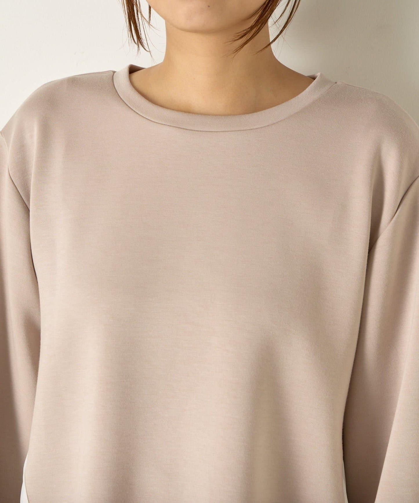 下襬百褶拼接針織上衣