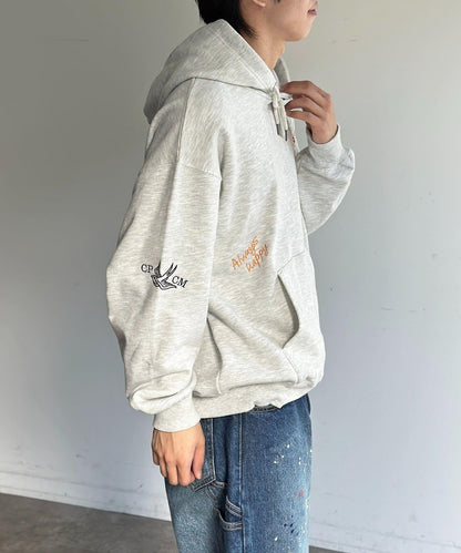 塗鴉刺繡連帽衛衣