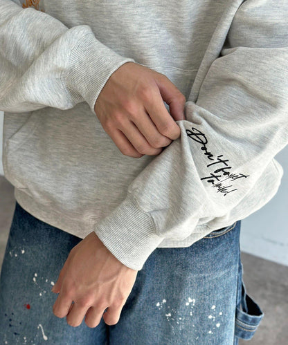 塗鴉刺繡連帽衛衣