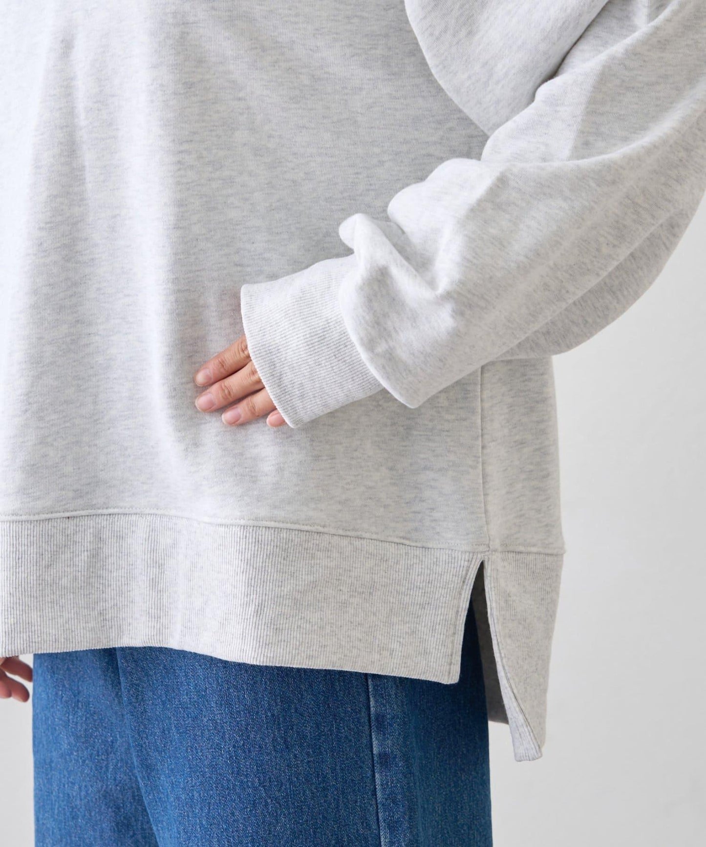 單點logo刺繡連帽衛衣