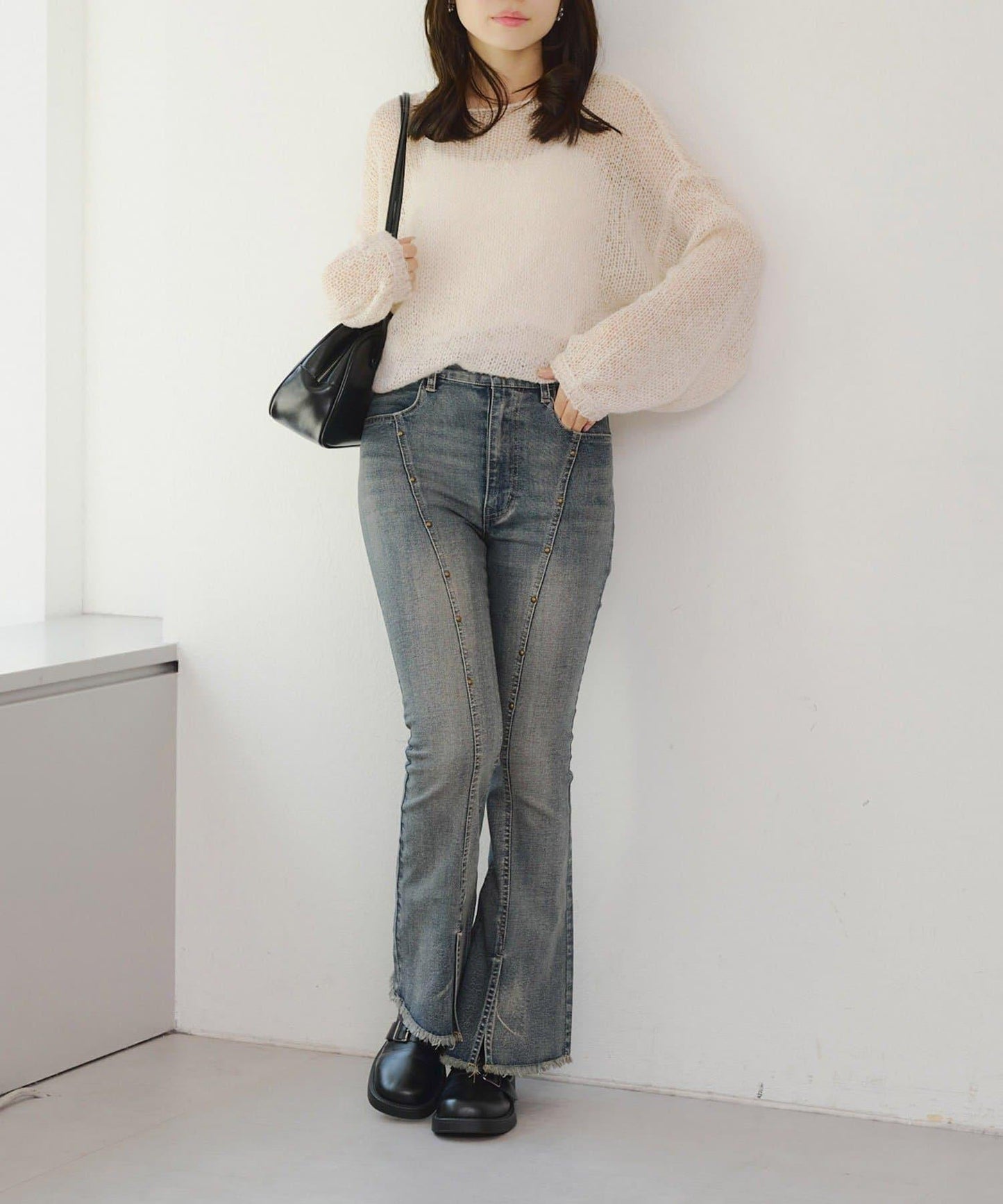 【2尺碼可選】鉚釘微喇牛仔褲