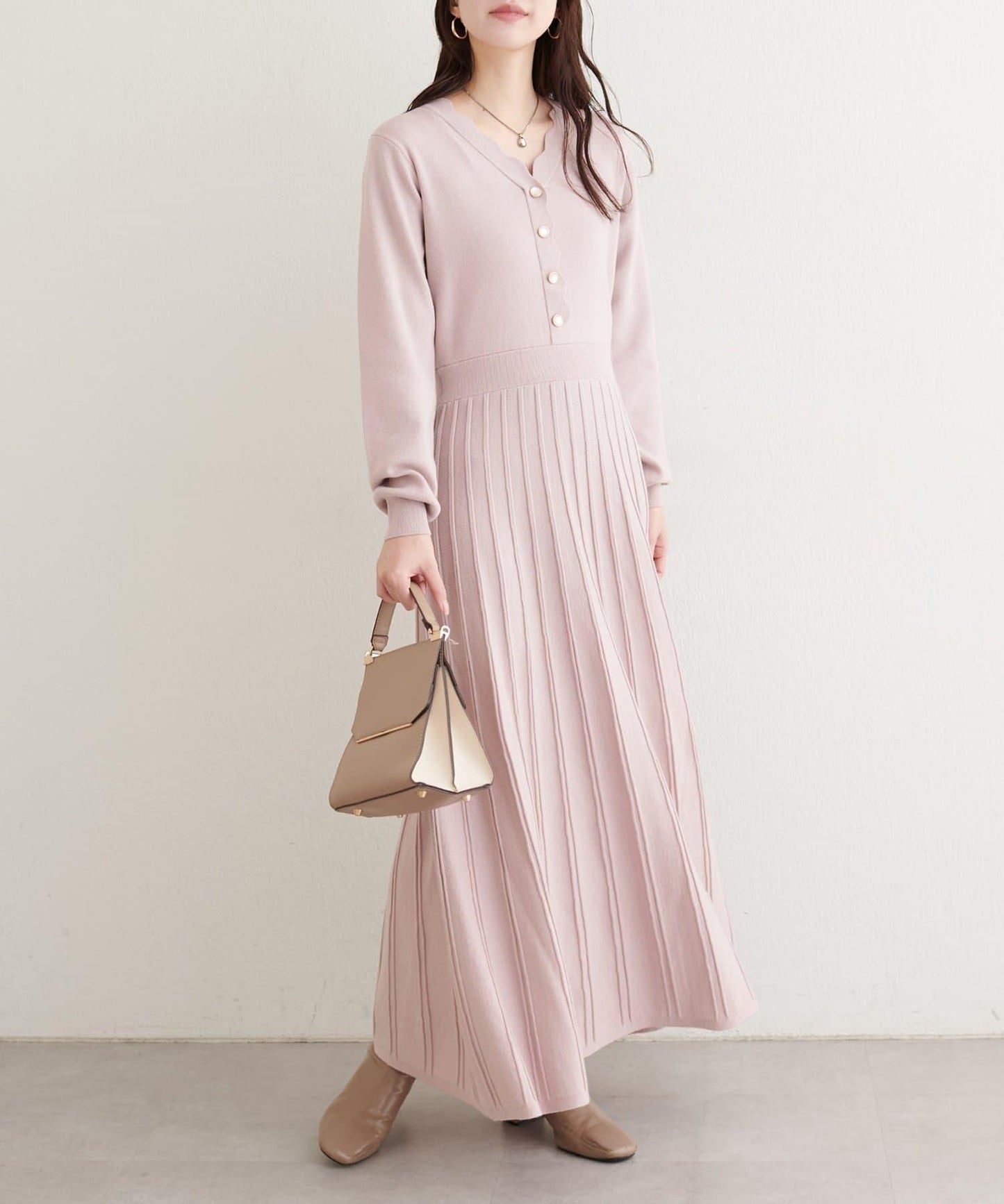 荷葉邊褶皺針織連衣裙